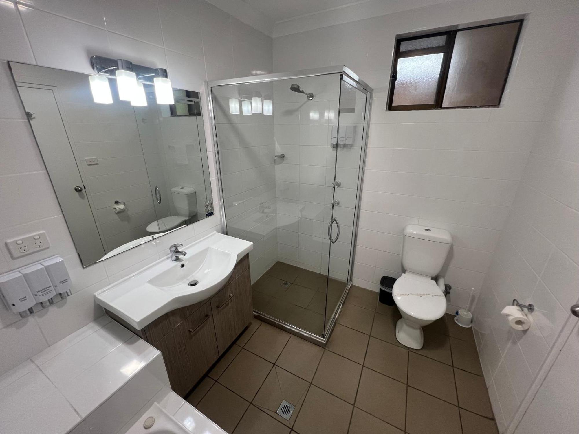 Adelong Motel Narrabri Ngoại thất bức ảnh