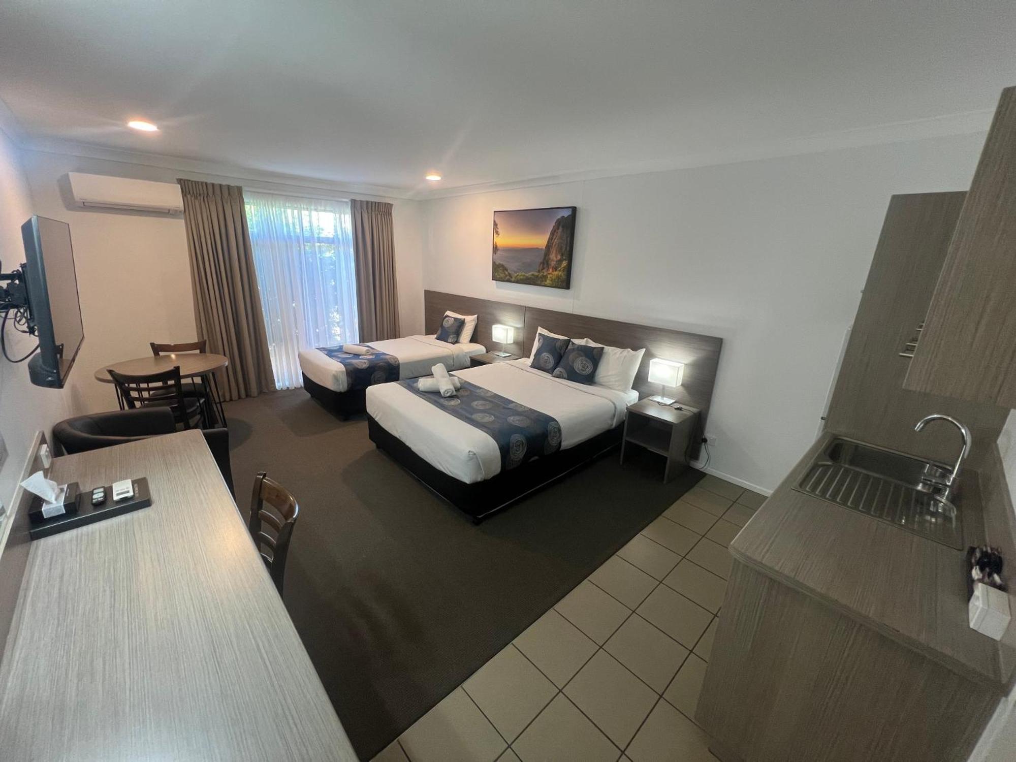 Adelong Motel Narrabri Ngoại thất bức ảnh