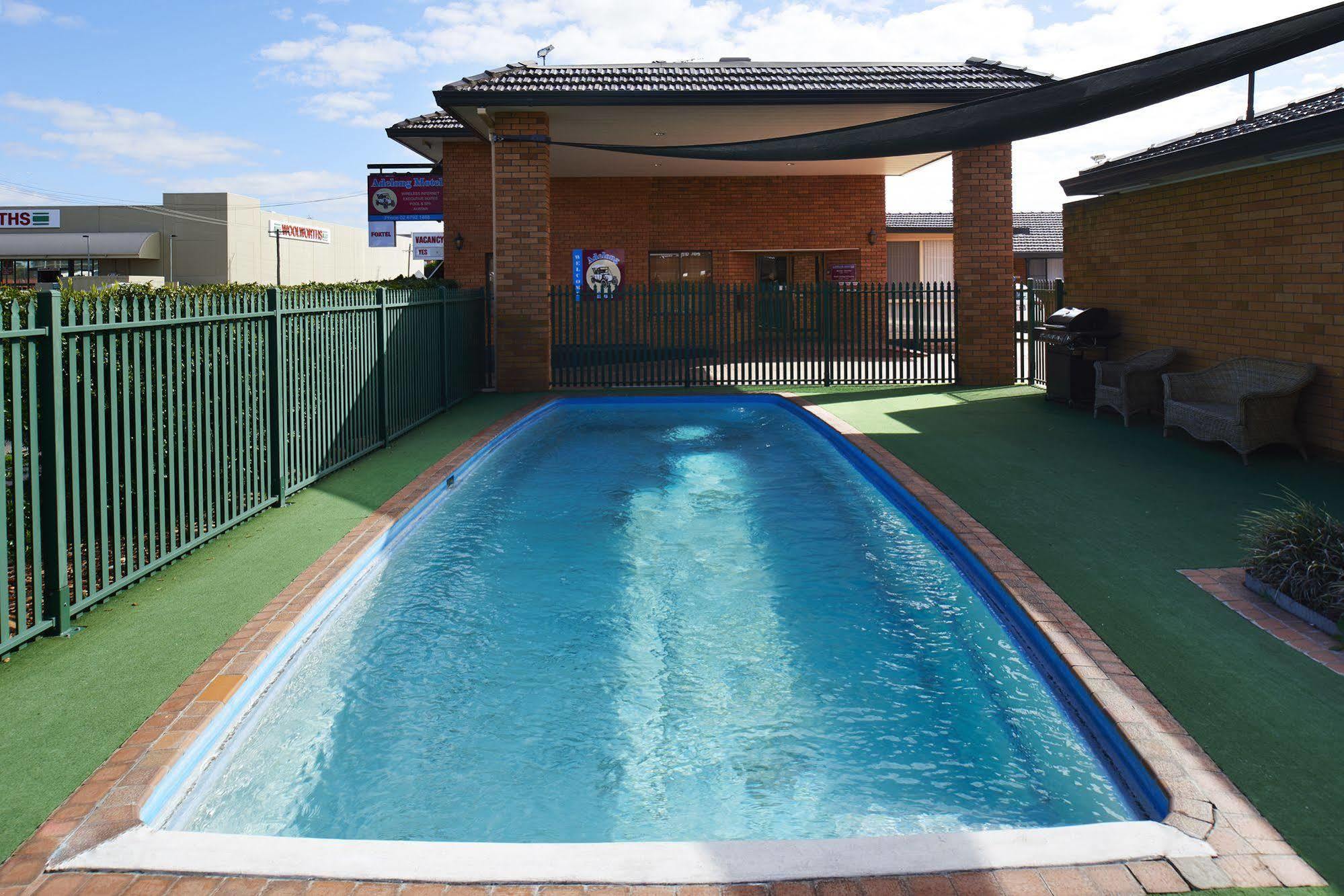 Adelong Motel Narrabri Ngoại thất bức ảnh